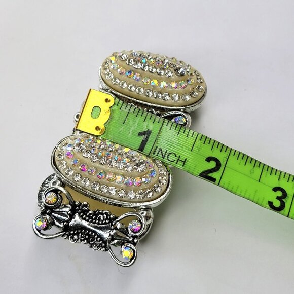 White Crystal Casual Stretch Bracelet - Picture 8 of 11